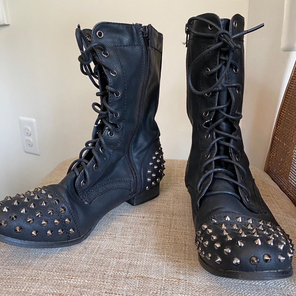 Combat Boots
